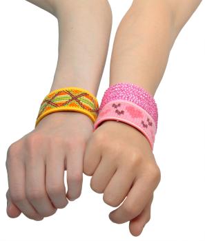 Preview: Kunstleder-Armbänder "Individuell", 4er Set