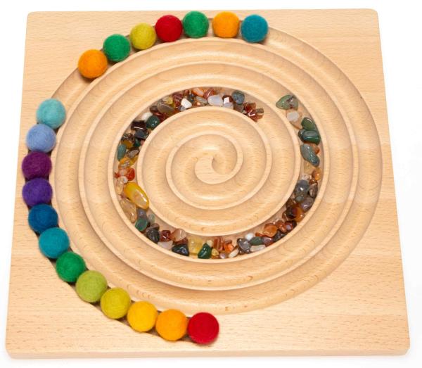 Holzlegebrett Spirale Anwendung mit Füllung